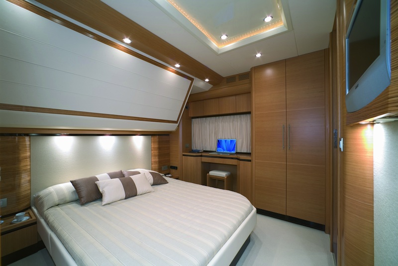 Sarnico 60 Owner cabin