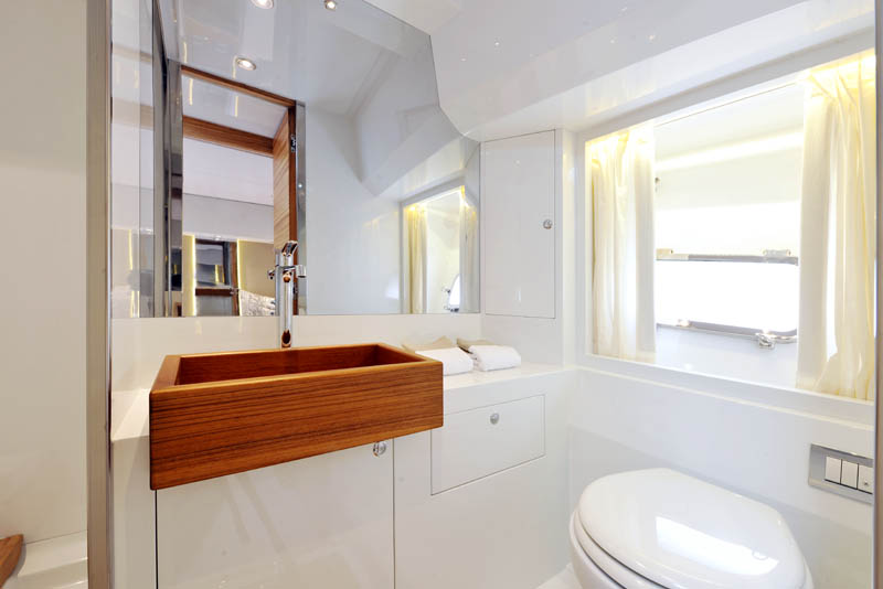 Sarnico Grande - Yacht - Restroom